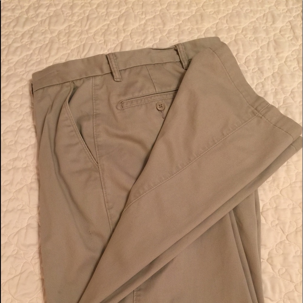 Men’s Docker Khakis